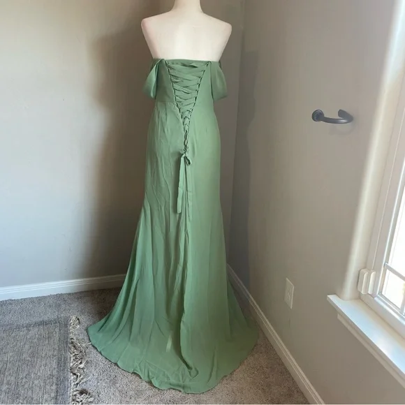 Chic Off-Shoulder Pastel Green Dress with Corset Back - Picture 6 of 7